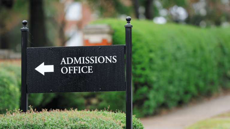 5 Essential Skills for Aspiring Directors of Admissions